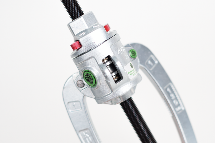 Kukko 3-Arm Combination Puller with Locking Mechanism