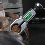 Kukko Single-Blade Mechanical Nut Splitter