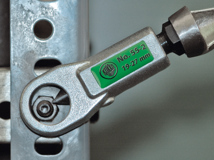 Kukko Single-Blade Mechanical Nut Splitter