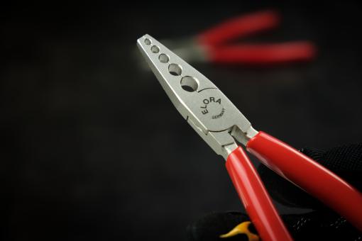 Elora 5 Hole Ringing Plier 470-5