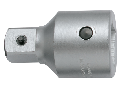 Elora Socket Converter 1/2in male 1/2-female 3/4 770-S9