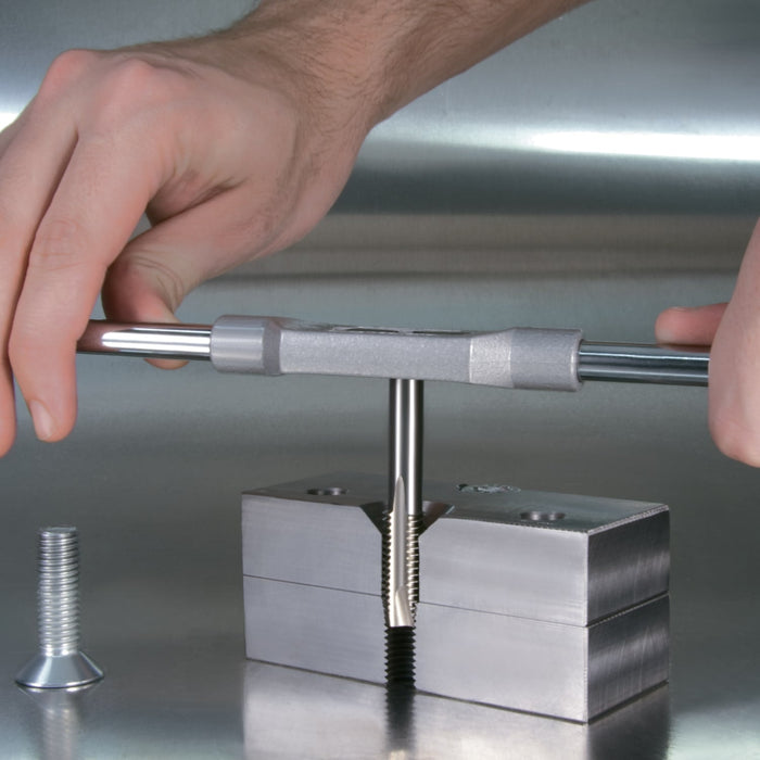 RUKO Single-Cut Tap set M ≈ DIN 352 HSS in Plastic Case, 15 Pce