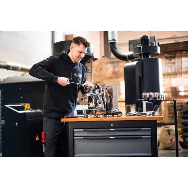 Vigor V7280 Mobile Work Bench Series XL with Specialty Tool Assortment