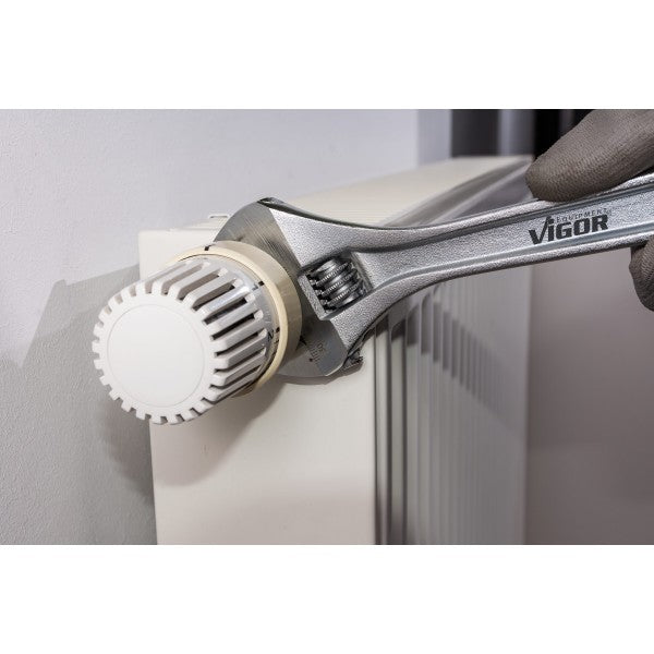 Vigor Adjustable Wrench (0-33mm) V6049 250mm